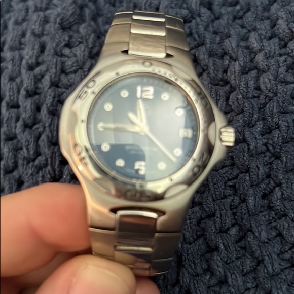 Unisex 43mm me TAG watch